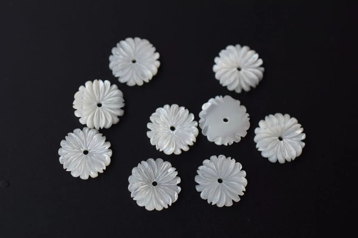 10PCS 10mm Natural white MOP Daisy,mother of pearl, Sale by pieces