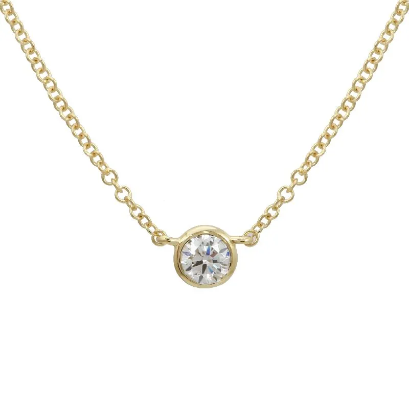 14k White Gold Diamond Pendant