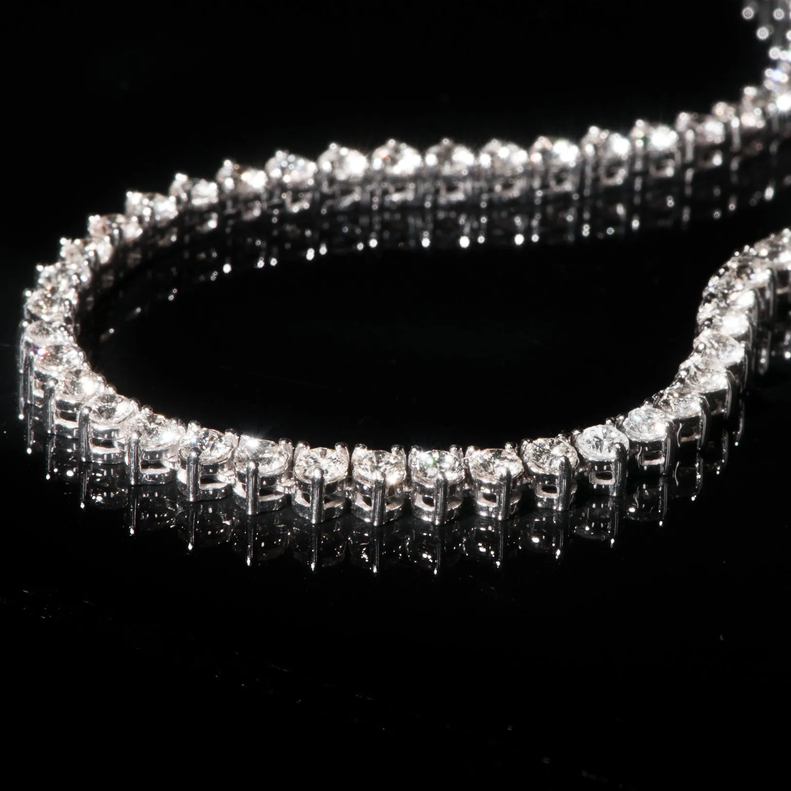 15.25 ct. tw. Diamond Line Necklace