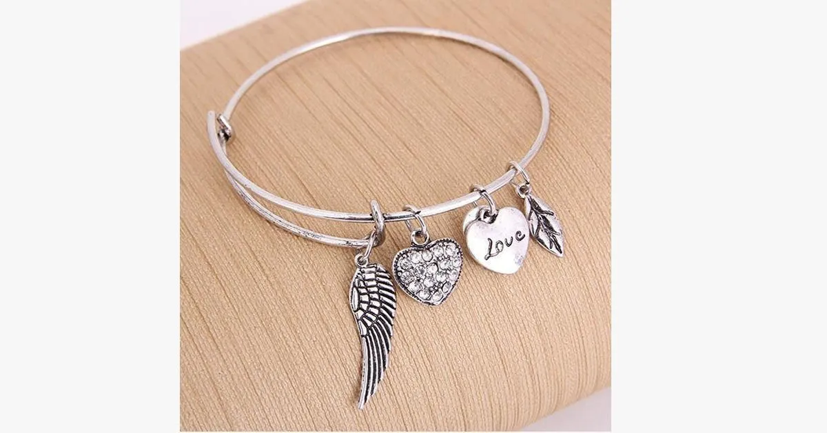 Angel Love Charm Bangle