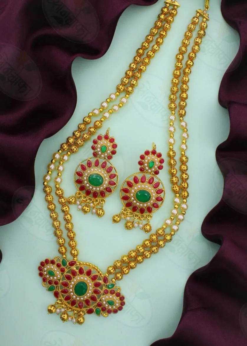 BEAUTIFUL ARTISTIC NECKLACE