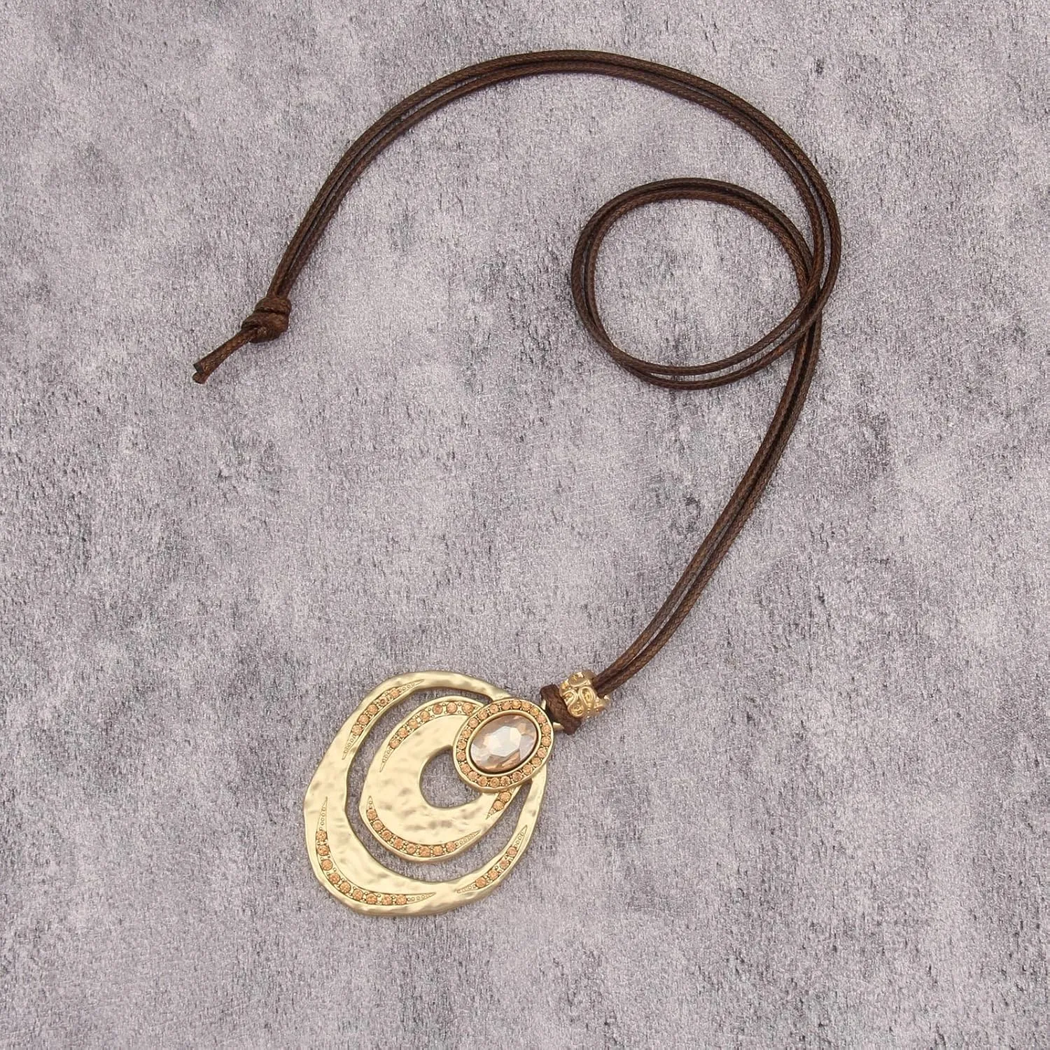 Boho Necklaces for Women Chunky Circle Necklace Layered Boho Circle Leather Choker Necklace Long Vintage Necklaces Bohemian Jewlery Gifts