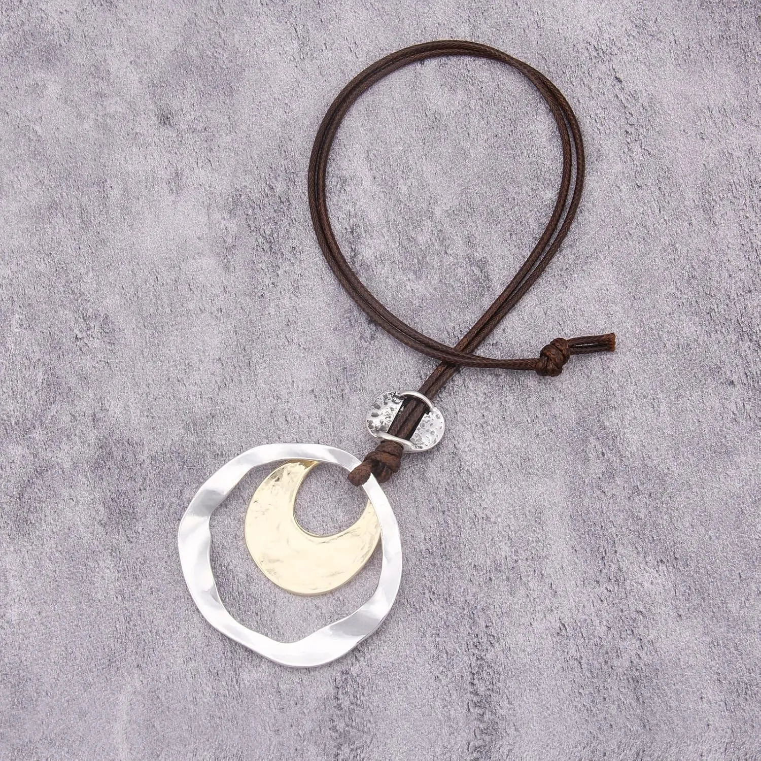 Boho Necklaces for Women Chunky Circle Necklace Layered Boho Circle Leather Choker Necklace Long Vintage Necklaces Bohemian Jewlery Gifts