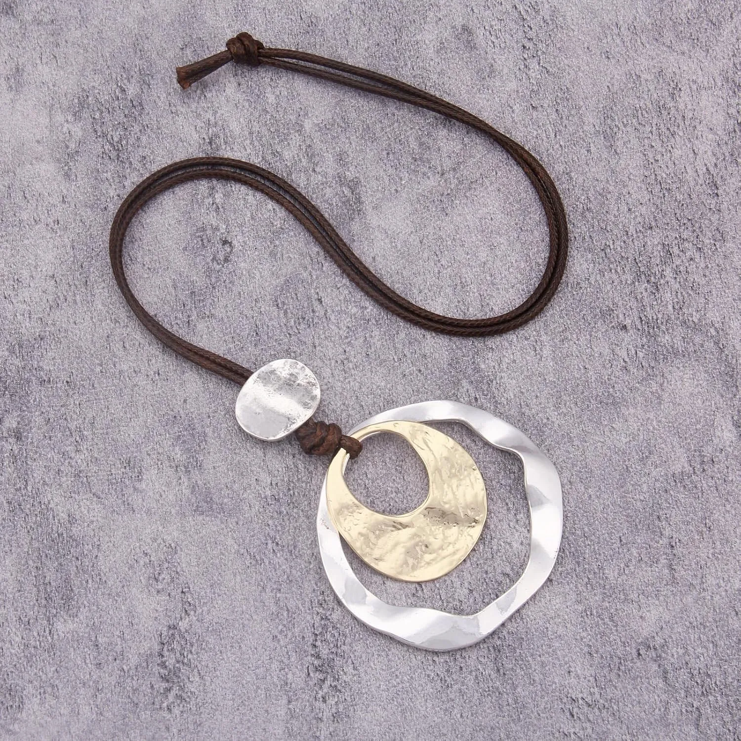 Boho Necklaces for Women Chunky Circle Necklace Layered Boho Circle Leather Choker Necklace Long Vintage Necklaces Bohemian Jewlery Gifts