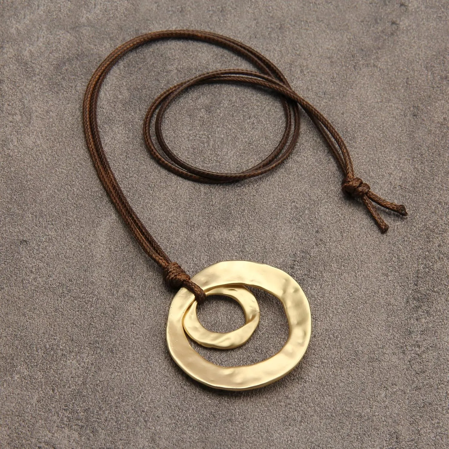 Boho Necklaces for Women Chunky Circle Necklace Layered Boho Circle Leather Choker Necklace Long Vintage Necklaces Bohemian Jewlery Gifts
