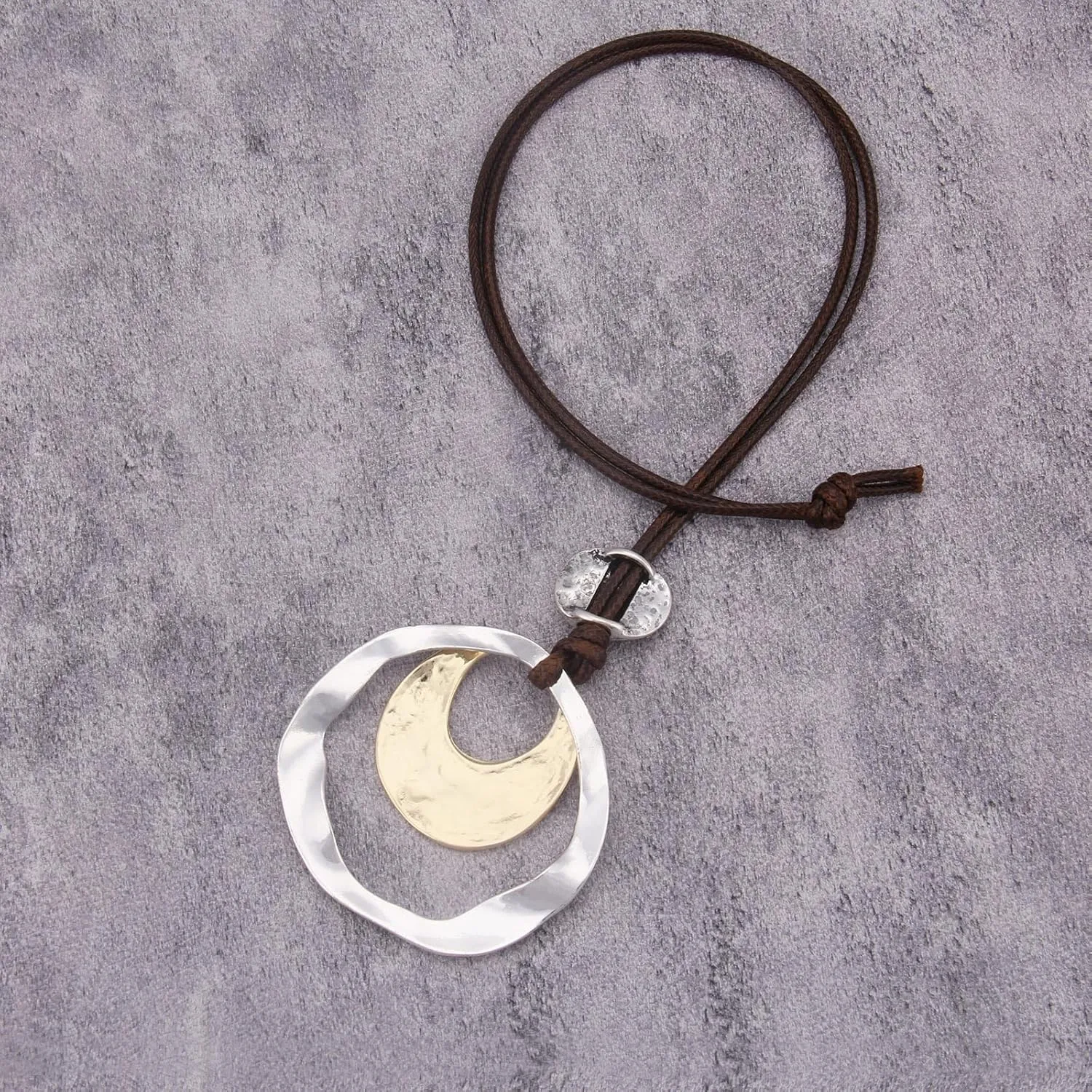 Boho Necklaces for Women Chunky Circle Necklace Layered Boho Circle Leather Choker Necklace Long Vintage Necklaces Bohemian Jewlery Gifts