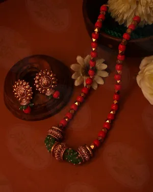 BRILLIANT HANDMADE NECKLACE