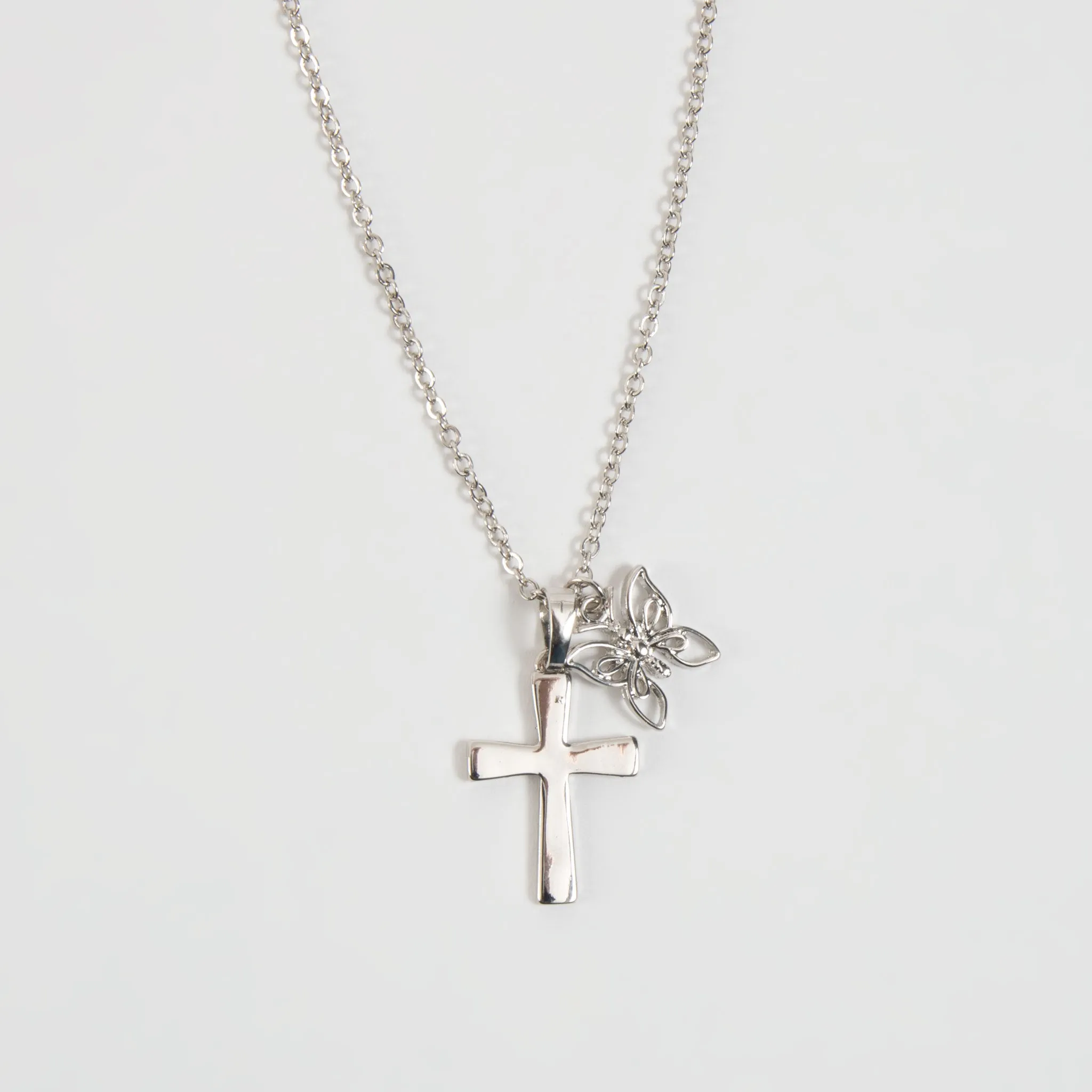 Carey Grace Pendant Necklace
