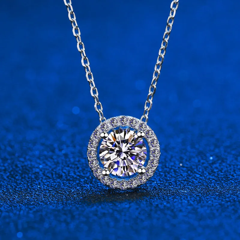 Certified Moissanite 0.5-2CT VVS Brilliant Moissanite Diamond Halo Pendent