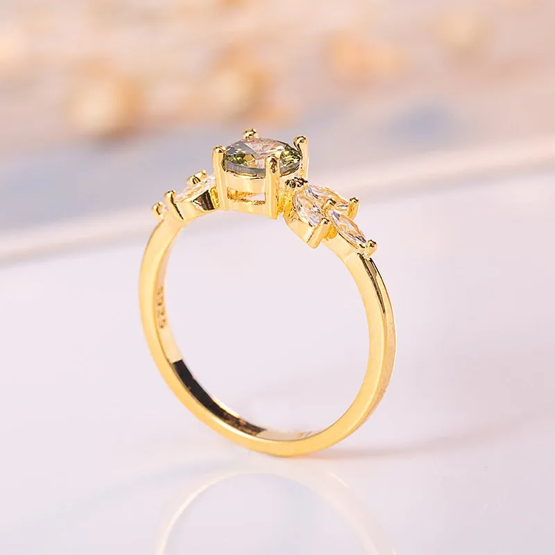 Classic Women Ring 925 Silver Jewelry with Emerald Zircon Gemstones