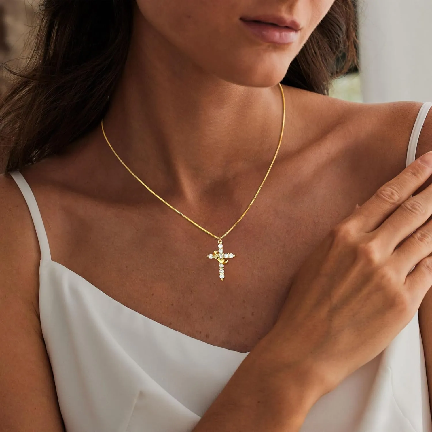 Cross Necklace for Women, Dainty Gold Necklace Cross 14k Gold Cross Necklaces for Women Trendy Diamond Crown Cross Choker Pendant Necklaces Religious Christian Baptism Faith Jewelry