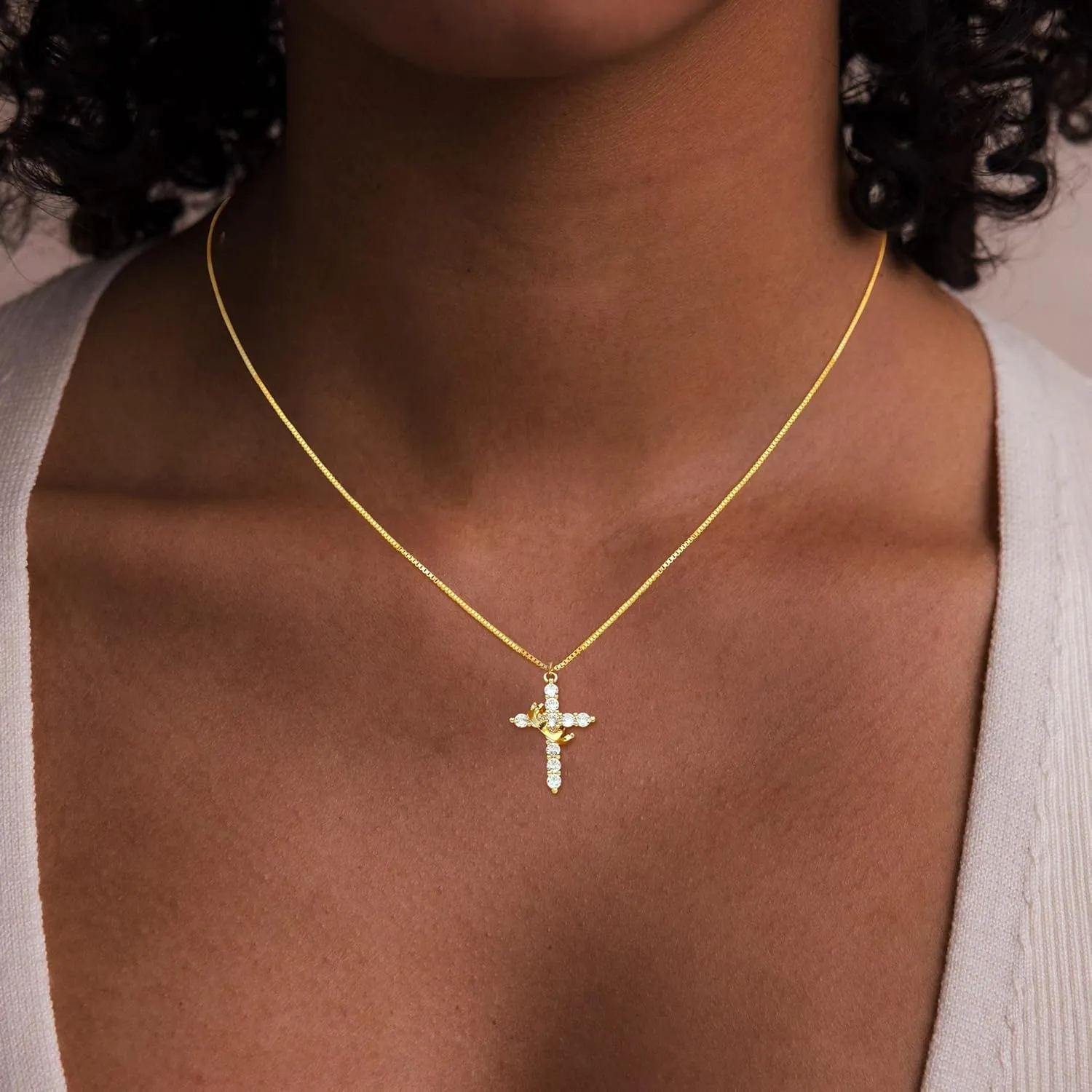 Cross Necklace for Women, Dainty Gold Necklace Cross 14k Gold Cross Necklaces for Women Trendy Diamond Crown Cross Choker Pendant Necklaces Religious Christian Baptism Faith Jewelry