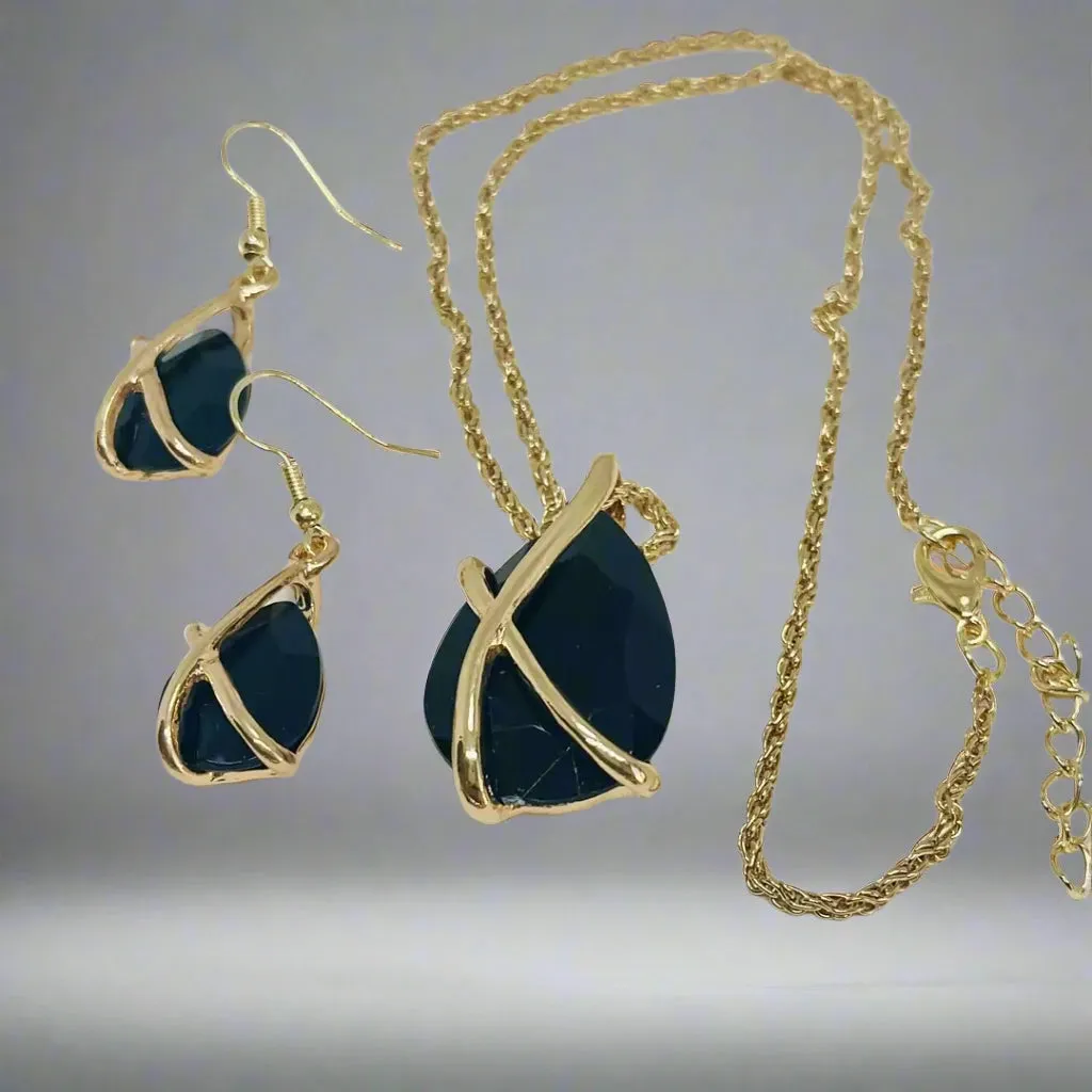 Crystal stone pendent with Earrings and Rings