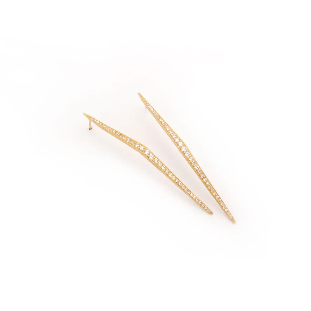 diamond trace studs