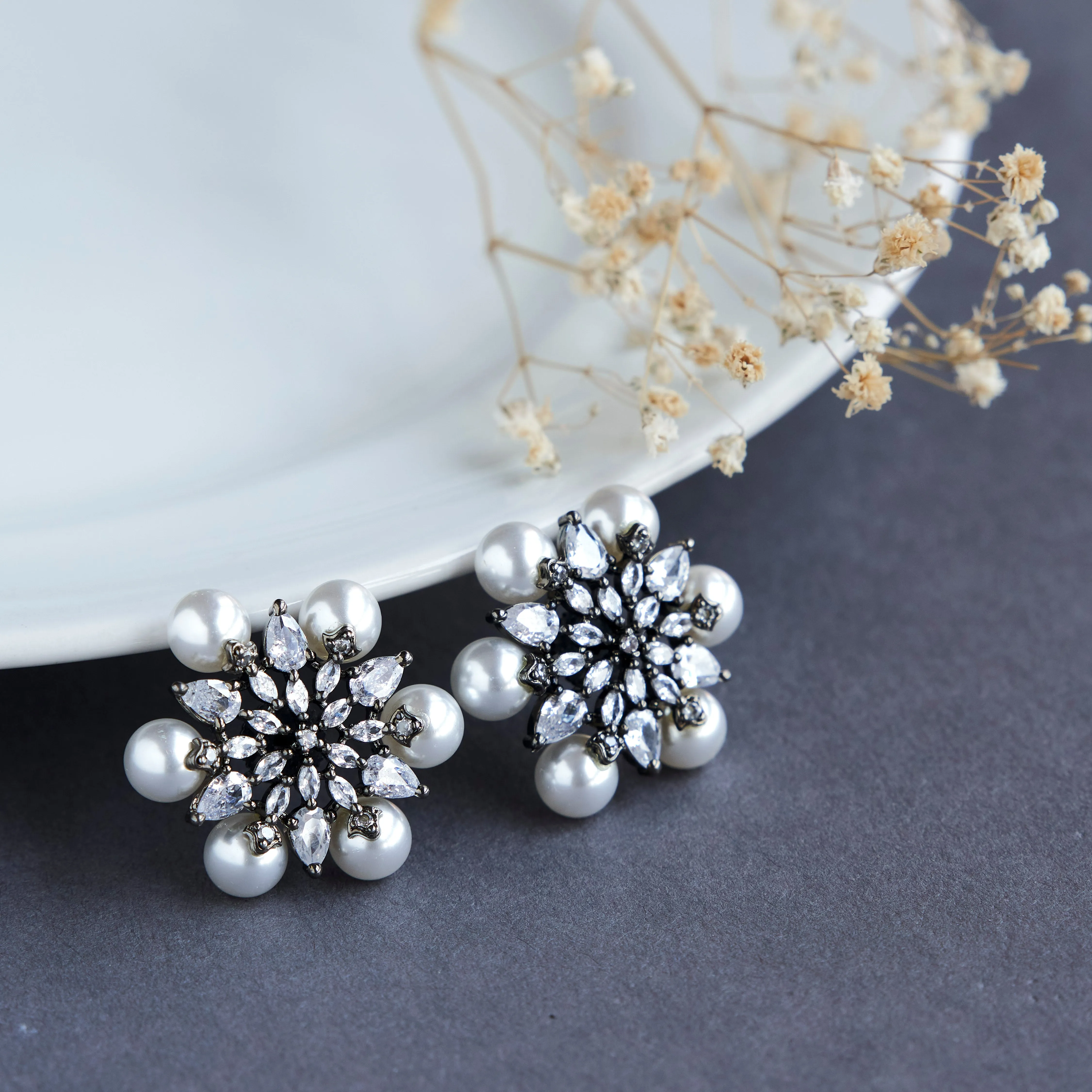 Embrace Contemporary Black Plated Studs