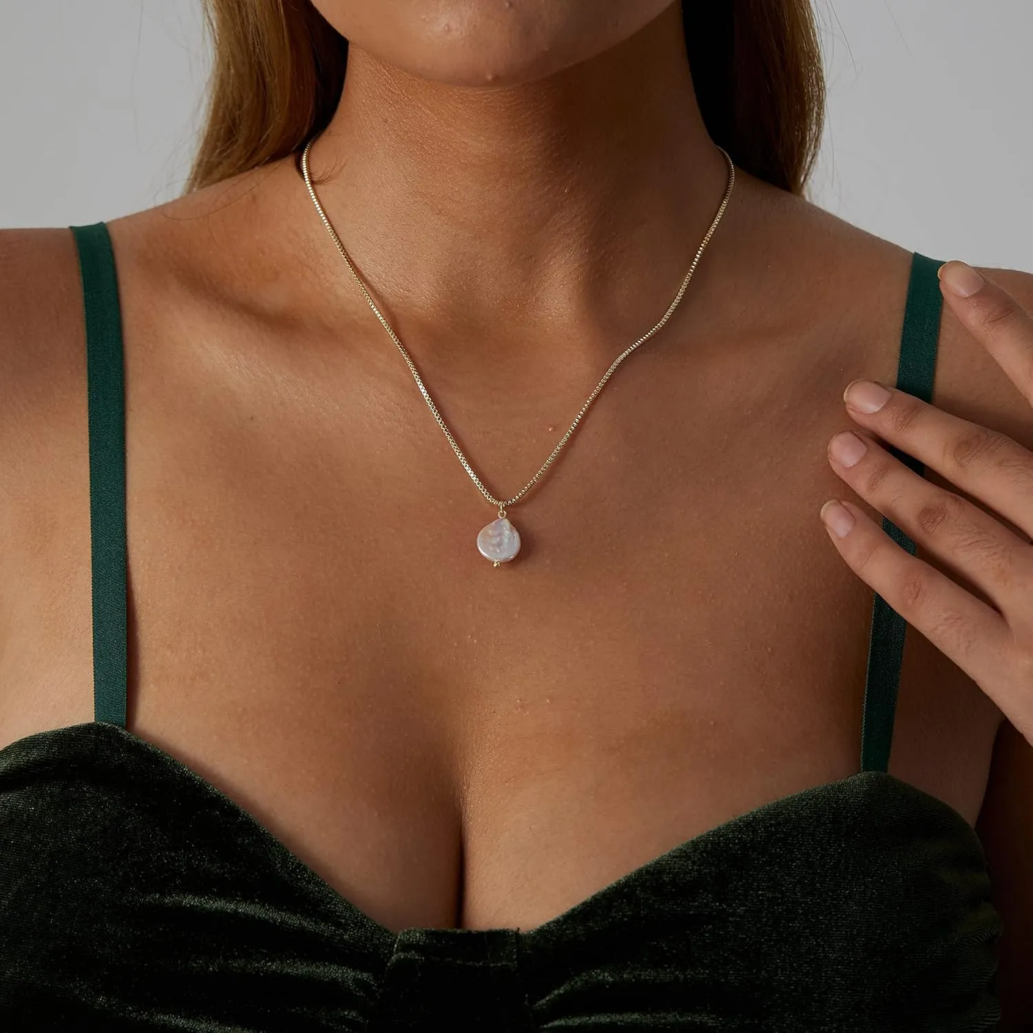 Gold Silver Pearl Necklaces for Women Dainty Pearls Necklace Round Imitation Choker Simple Bridesmaid Wedding Jewelry