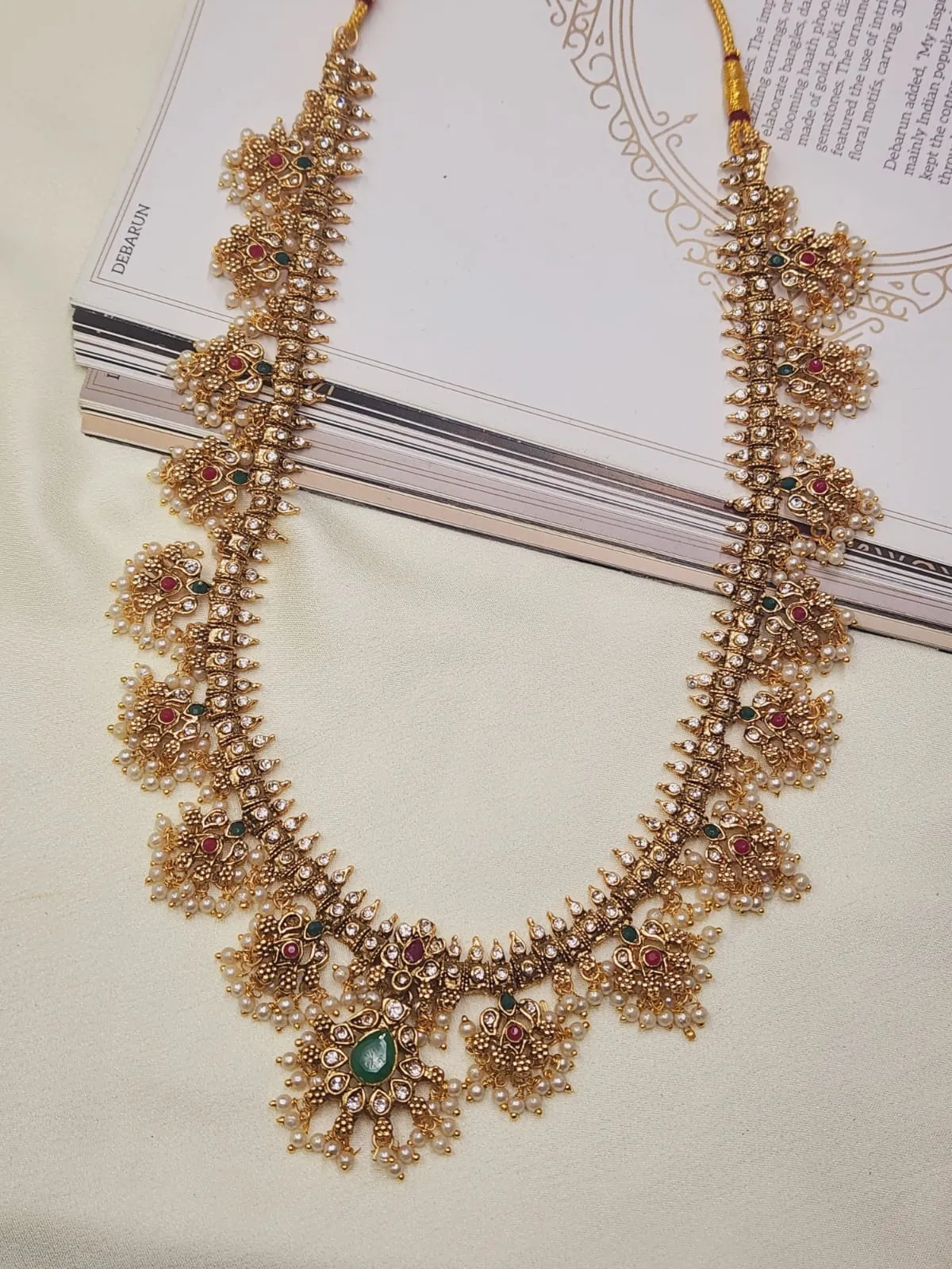 Gota Pusalu Temple Set with Earrings