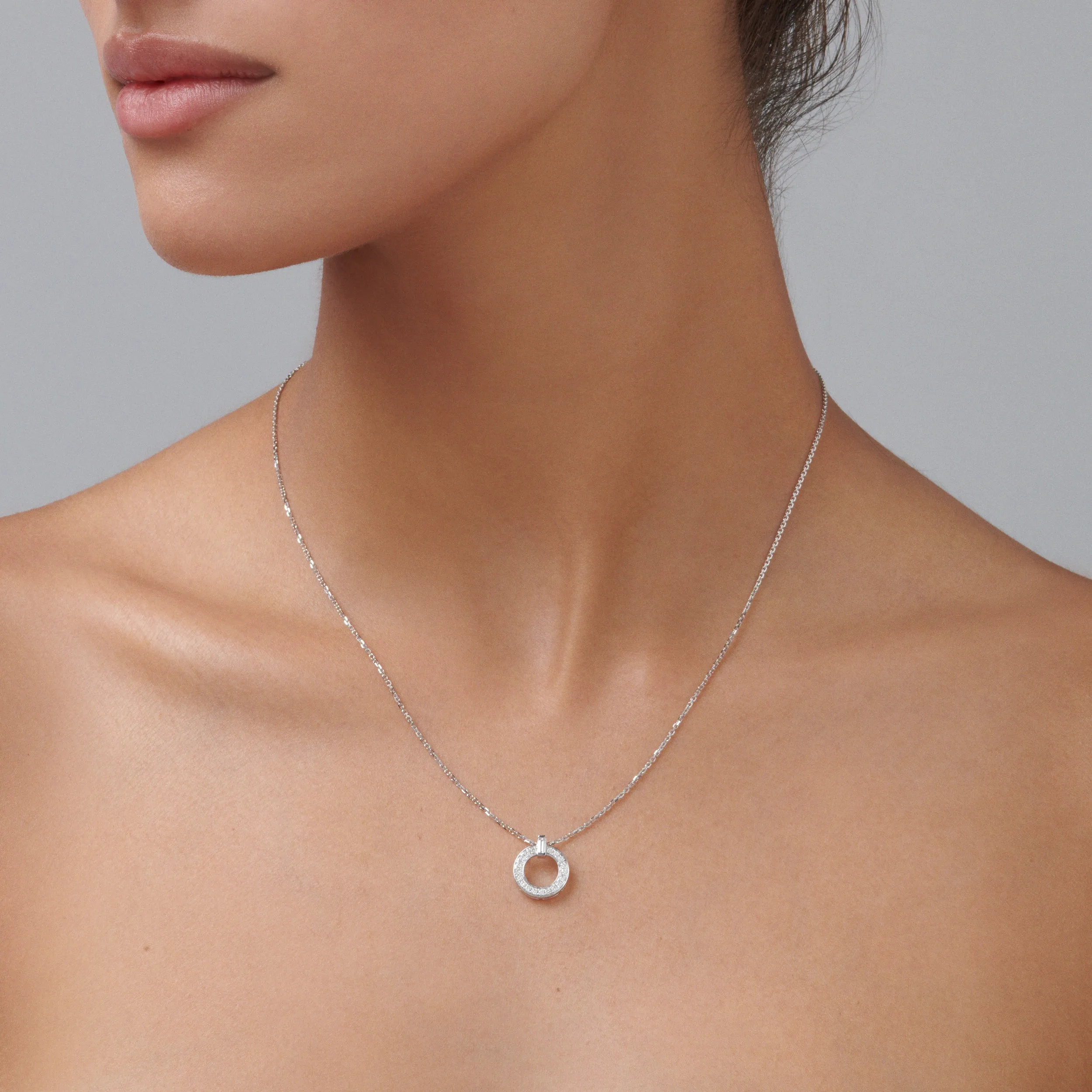 Lighthouse® Single Diamond Pendant Necklace | White Gold