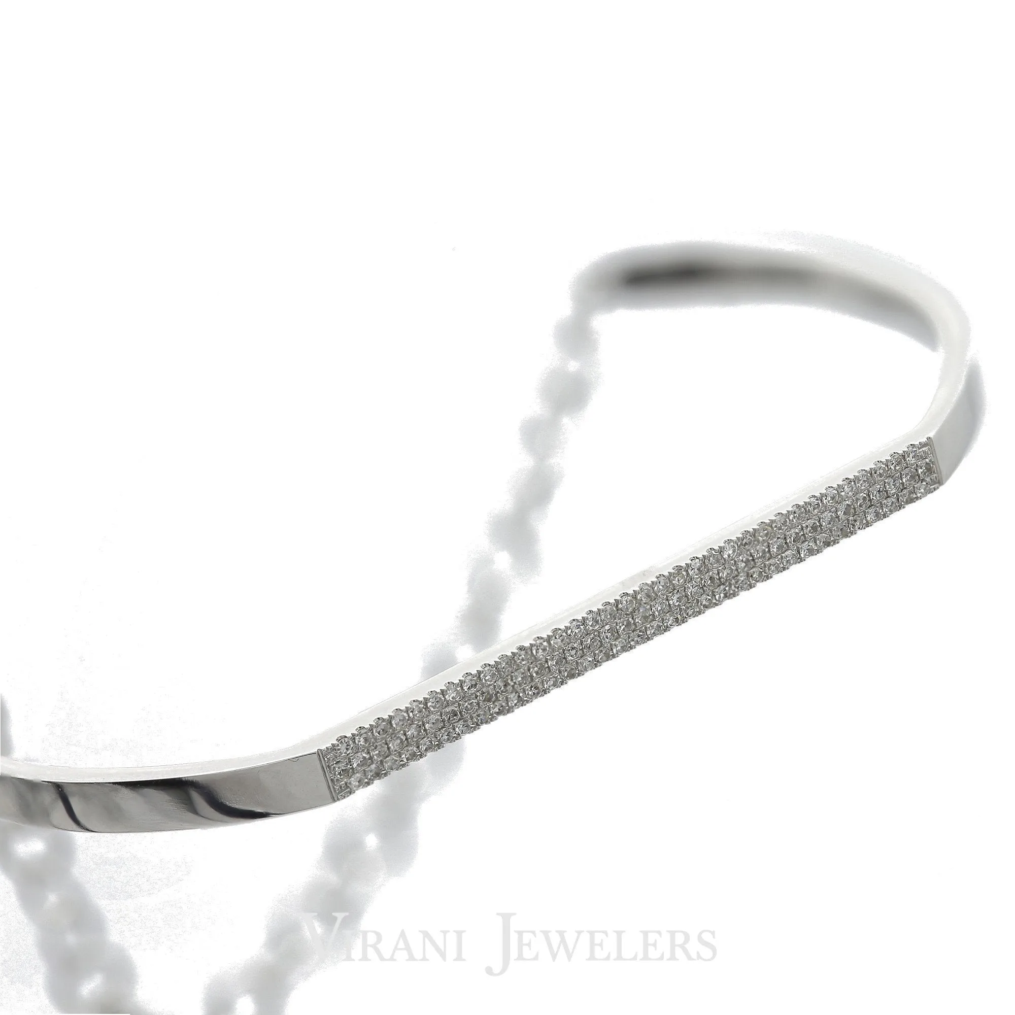 Minimalist 0.3CT Round Brilliant Diamond Bangle Set in 14K White Gold W/ Lobster Clasp