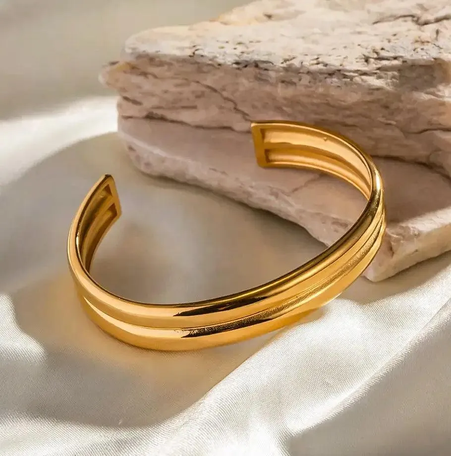 Minimalist Double Layer Bangle
