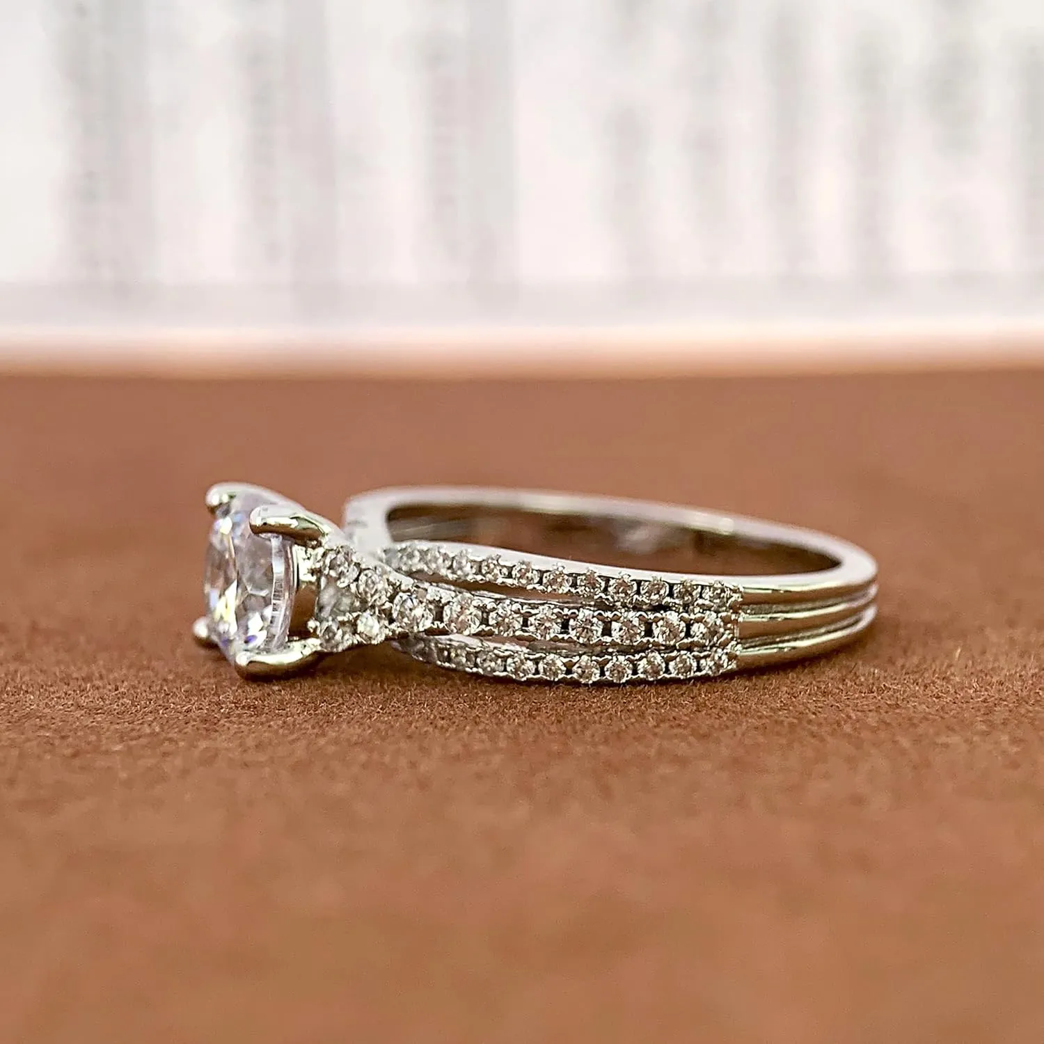 Moissanite Engagement Rings, 1 Carat Round Cut Moissanite Rings, Women's Engagement Rings