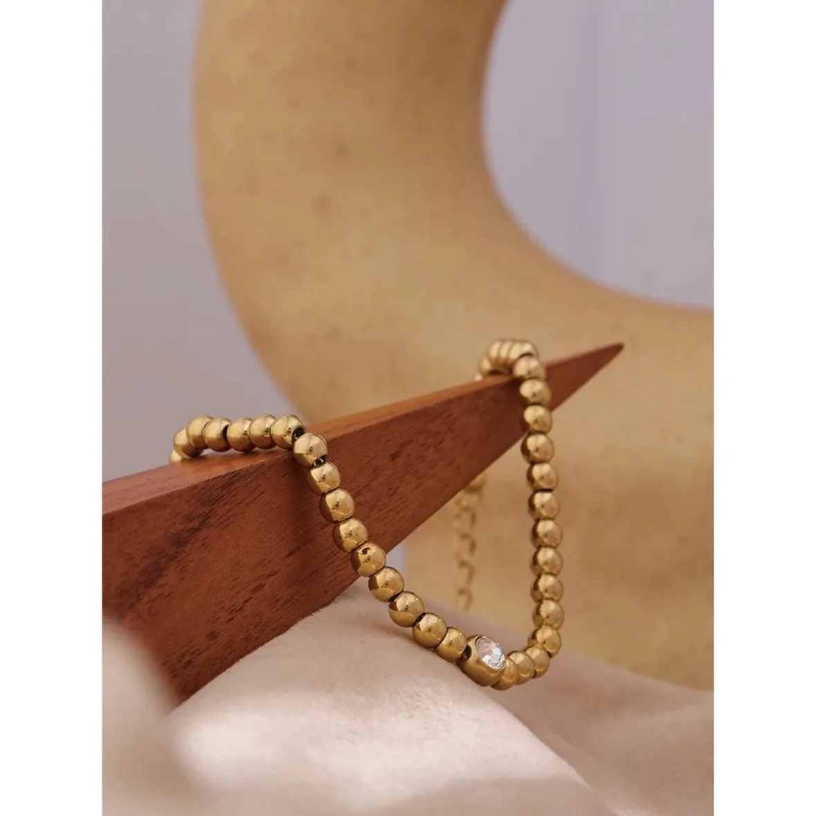 Mora Gold Bead Bracelet