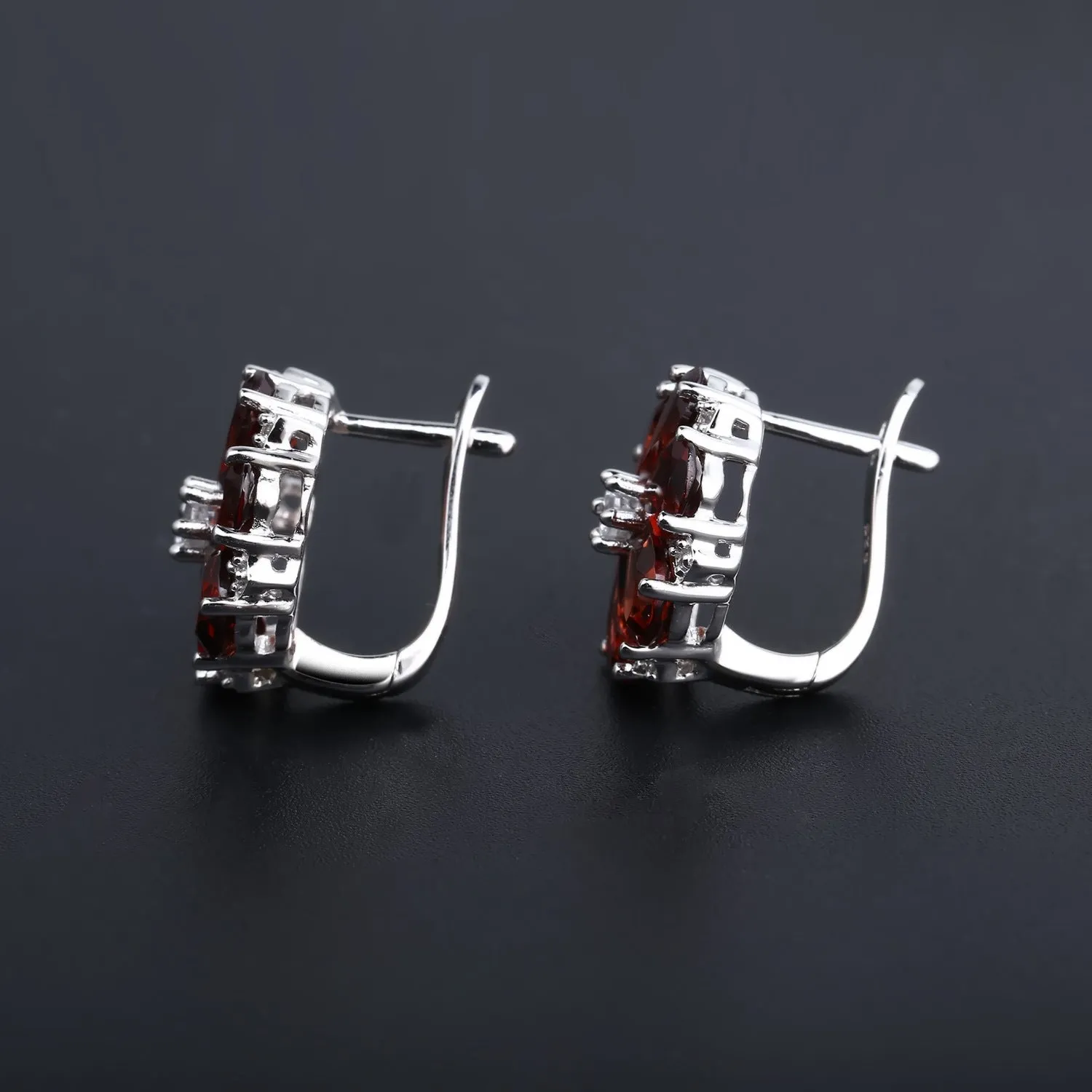 Natural Garnet Flower Design Silver Studs Earrings for Women