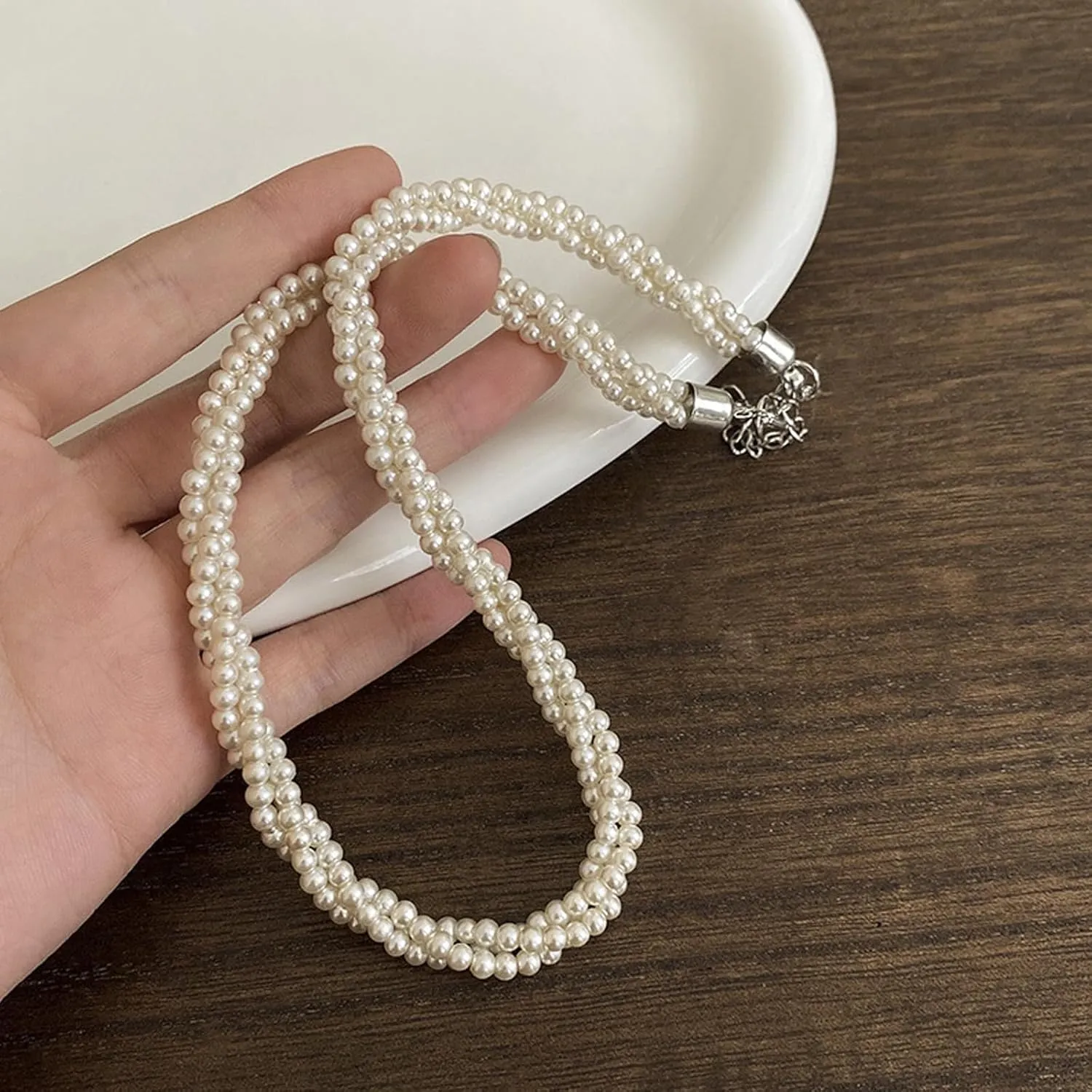 Pearl Choker Necklace Pearl Necklaces for Women Wedding Pearl Beaded Necklace Dainty Pearl Jewelry for Wedding
