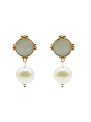 Pearl Cream & Gold Earrings