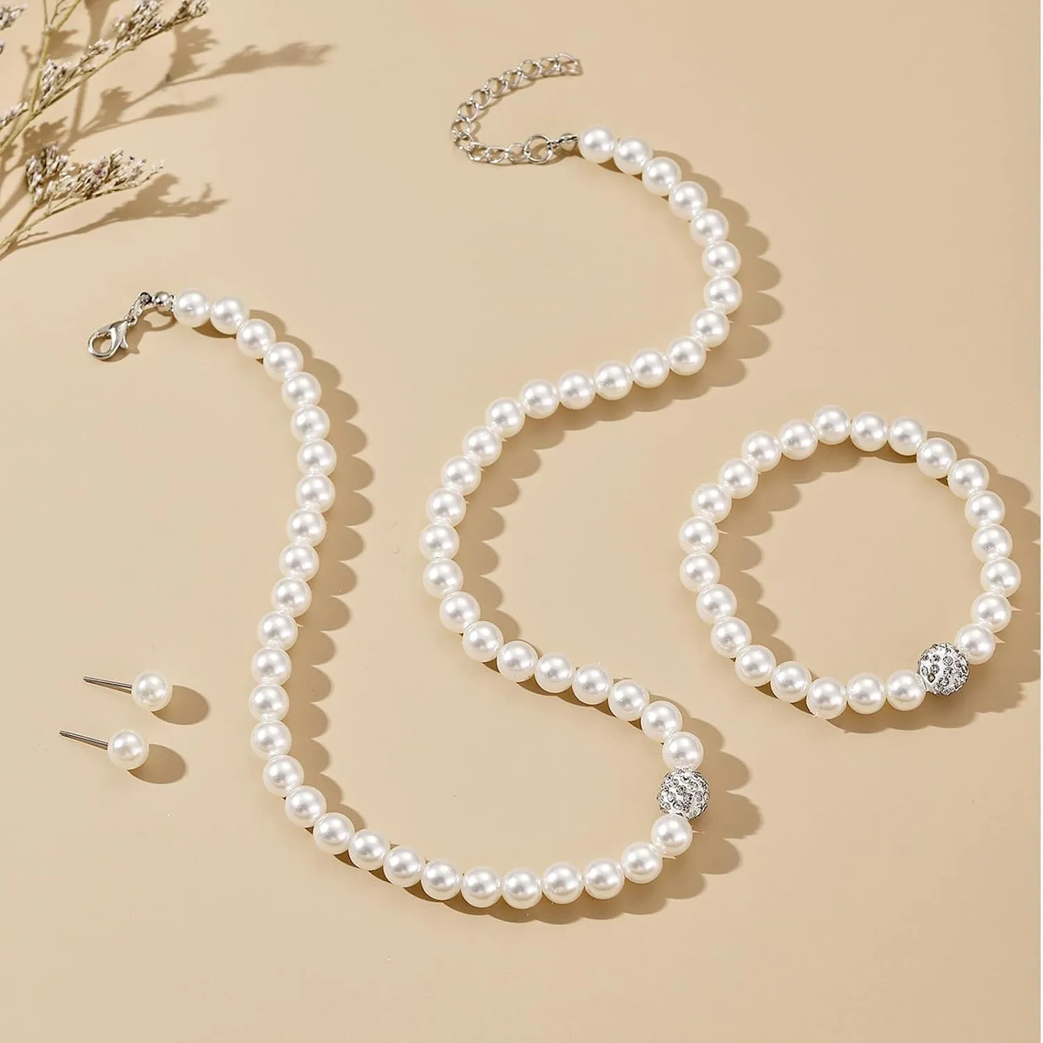 Pearl Necklace and Earring Set Pearl Wedding Jewelry Set for Women Chunky Pearls Choker Necklaces Stud Earrings Bride Bridesmaid Wedding Jewelry Gifts