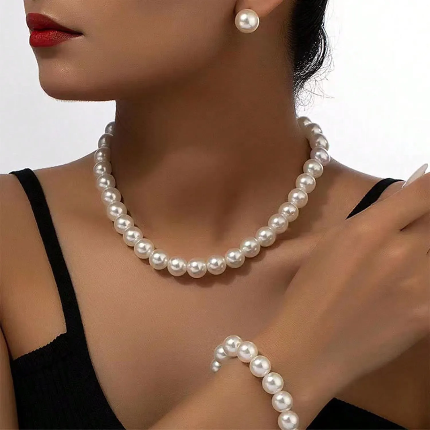 Pearl Necklace and Earring Set Pearl Wedding Jewelry Set for Women Chunky Pearls Choker Necklaces Stud Earrings Bride Bridesmaid Wedding Jewelry Gifts