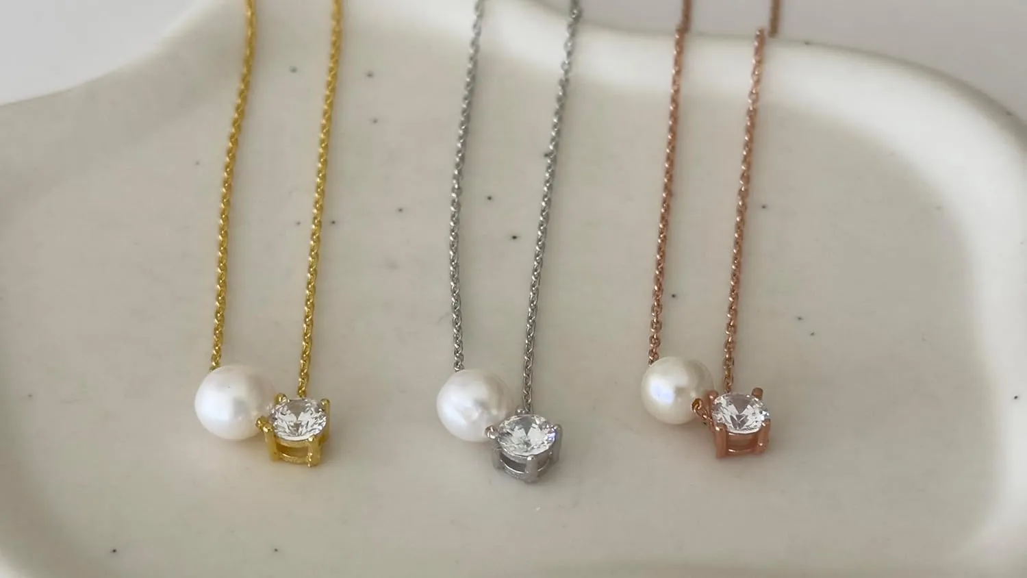 Pearl Necklaces for Women, 925 Sterling Silver 14K Gold Plated Dainty Single Pearl Dainty CZ Stone Solitaire Diamond Pendant Charm, Simple Pearl Choker Necklaces, Trendy Pearl Wedding jewelry Bridesmaid Gifts