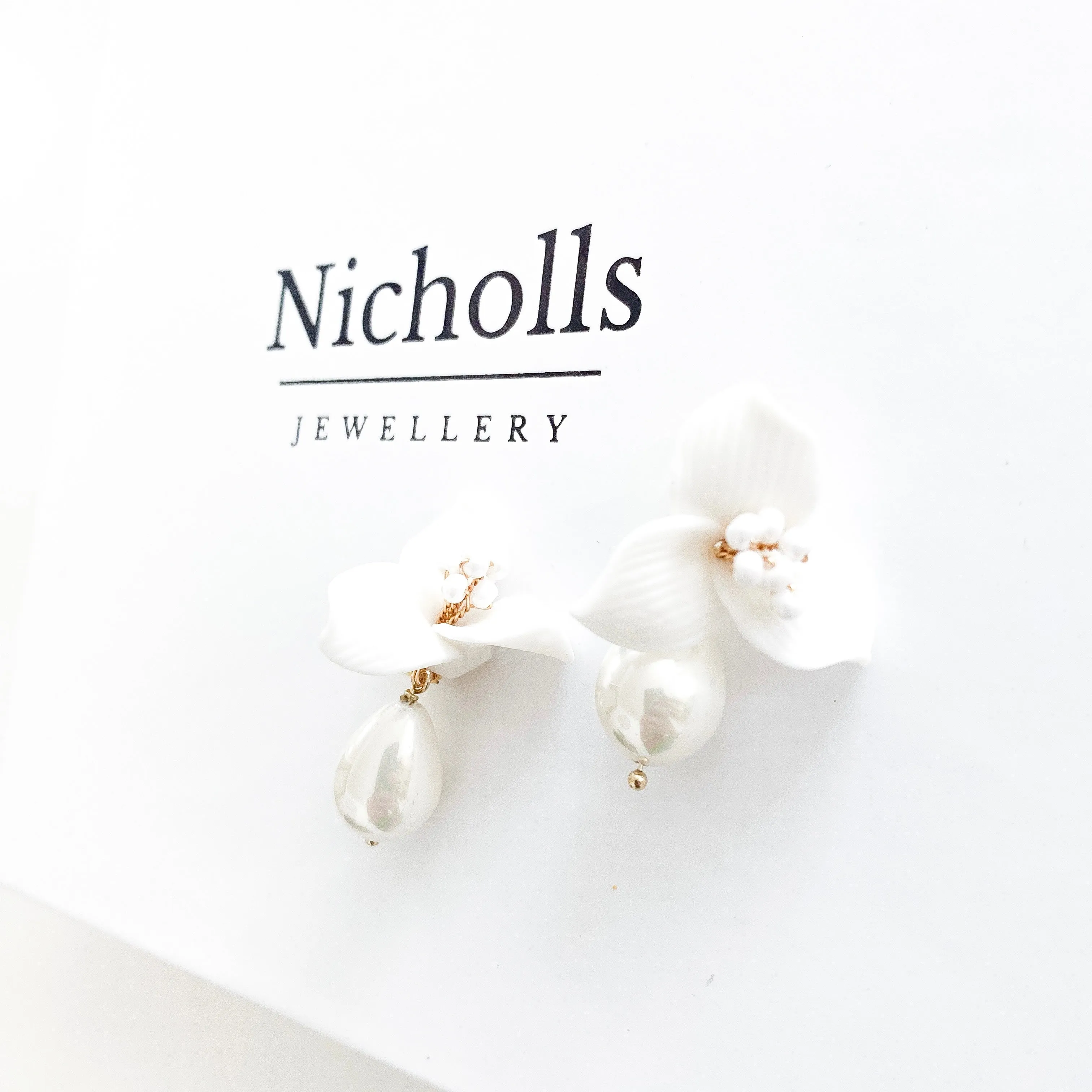 Pretty porcelain 3 petal flower and teardrop pearl earrings