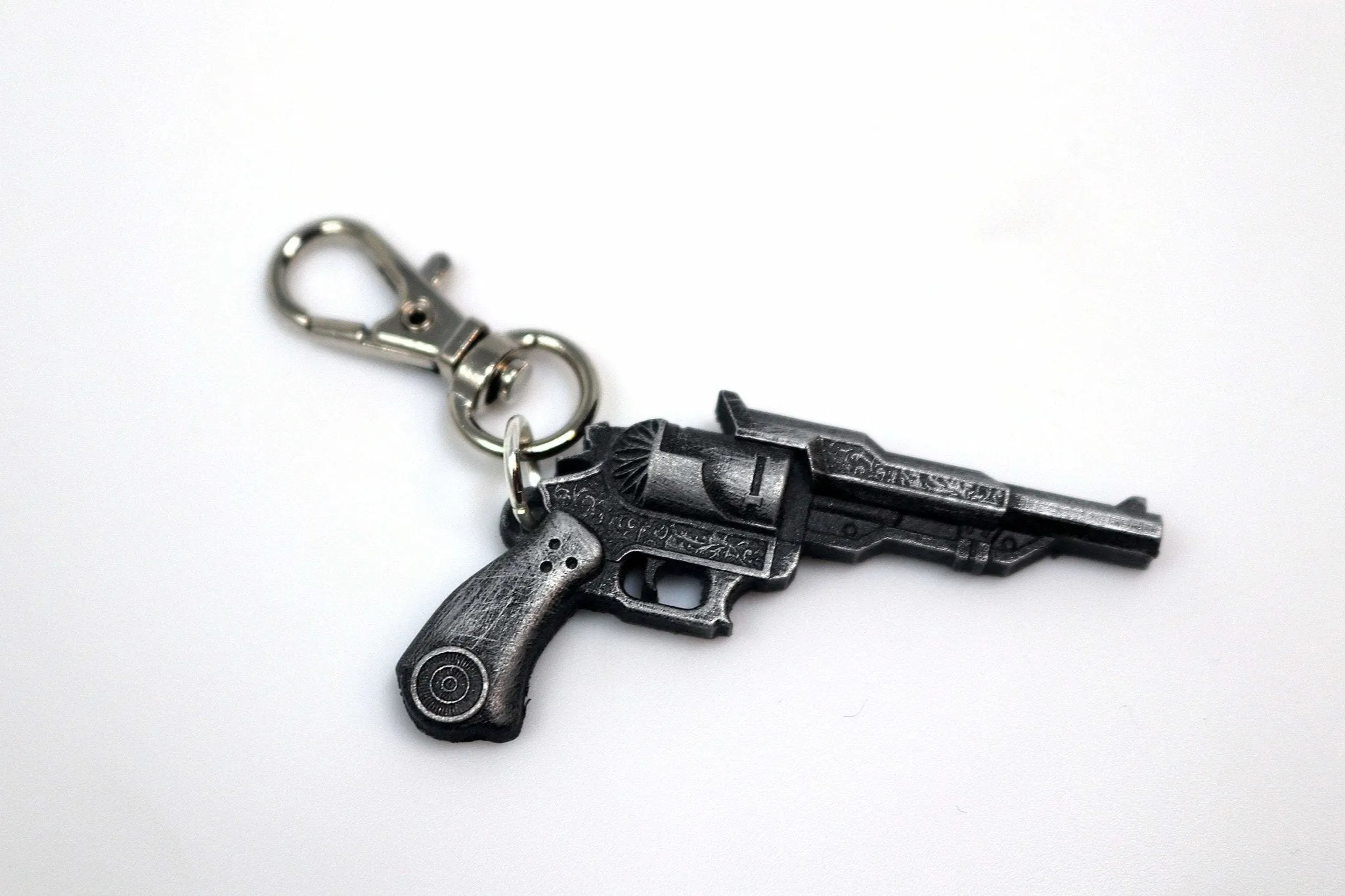 Prompto Revolver Keychain / Necklace - FFXV