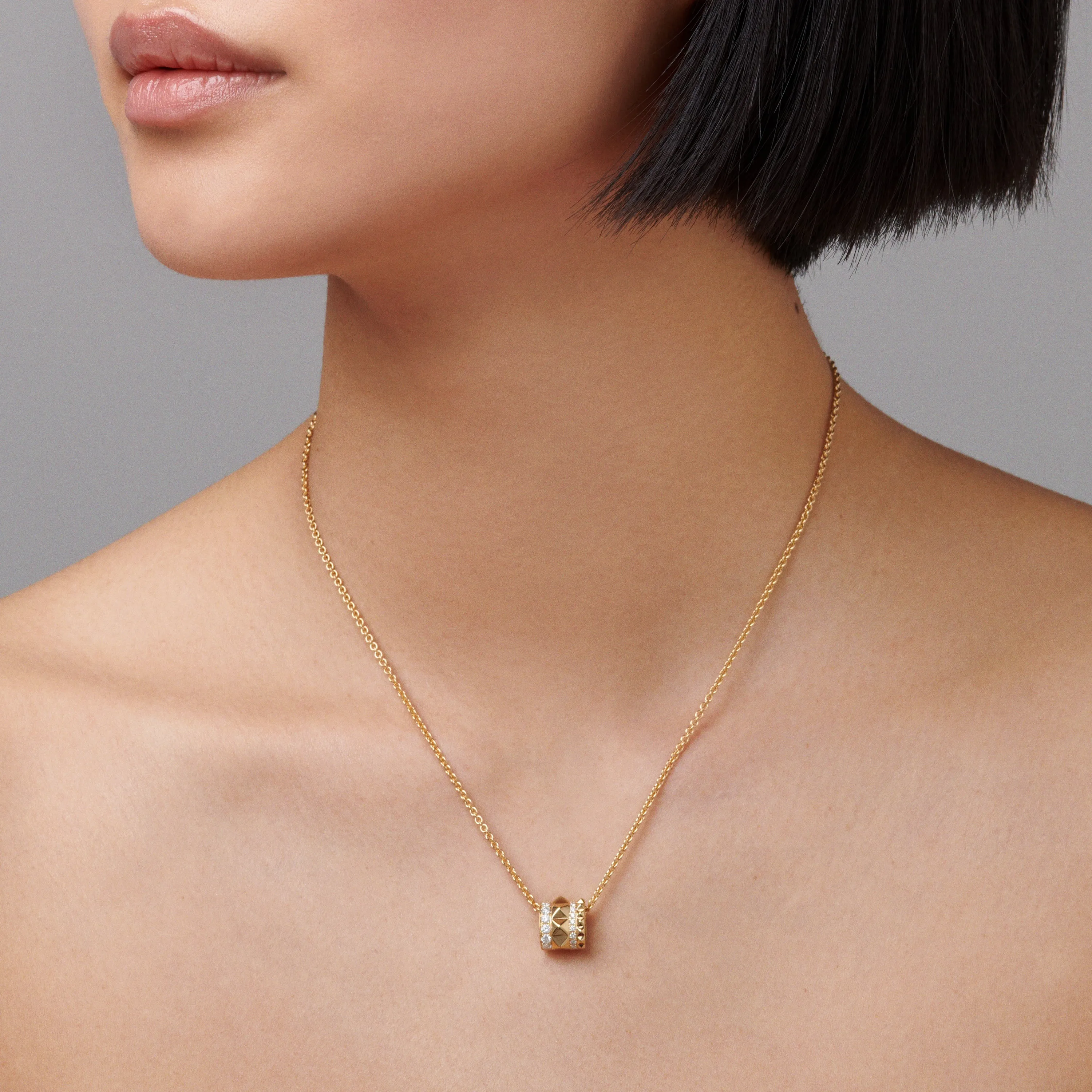 R.08® Icon Pendant Necklace | 18K Yellow Gold