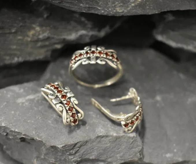 Red Tiara Earrings - Natural Garnet Earrings, Silver Crown Earrings