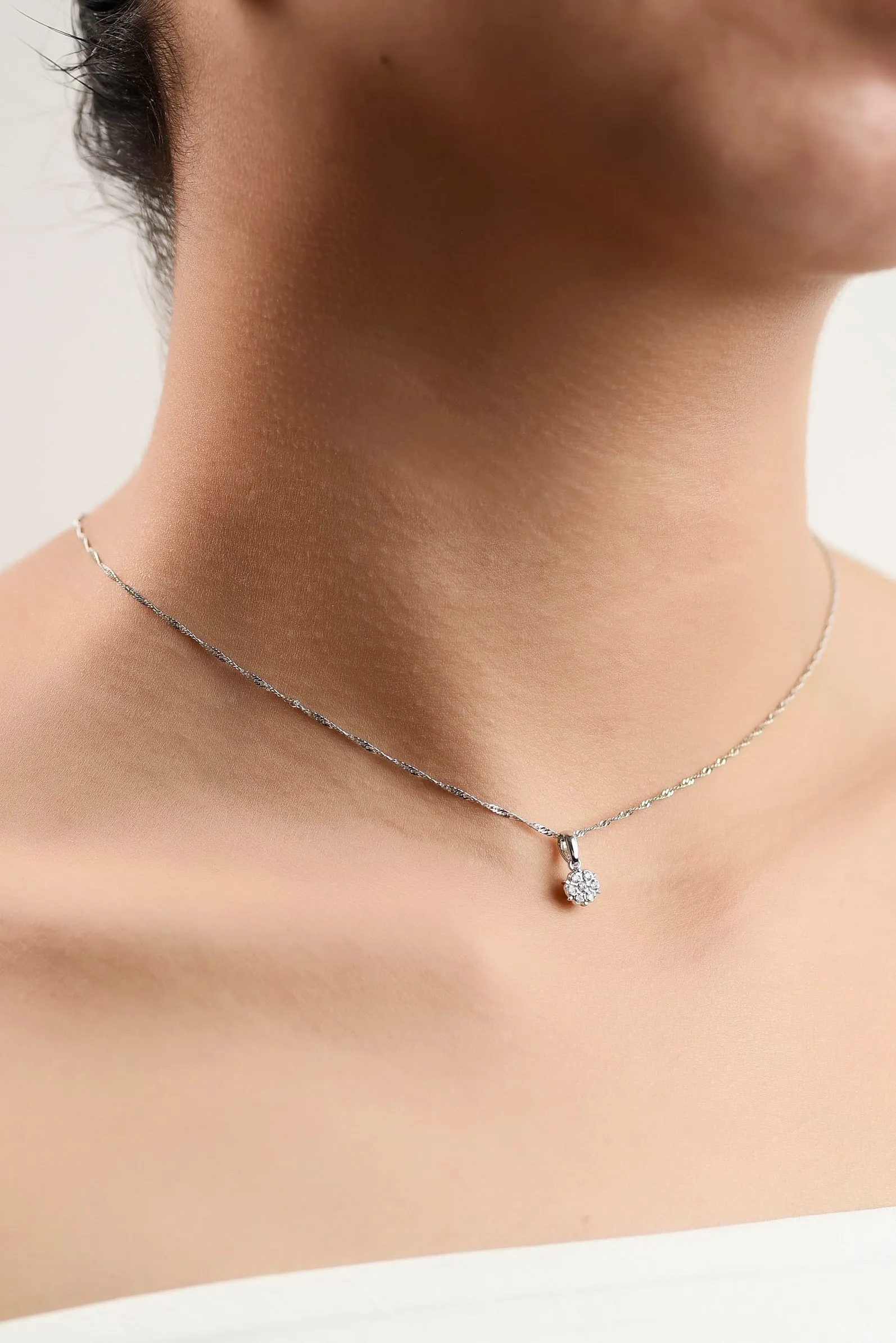 Rosa Diamond Pendant X1 - White Gold