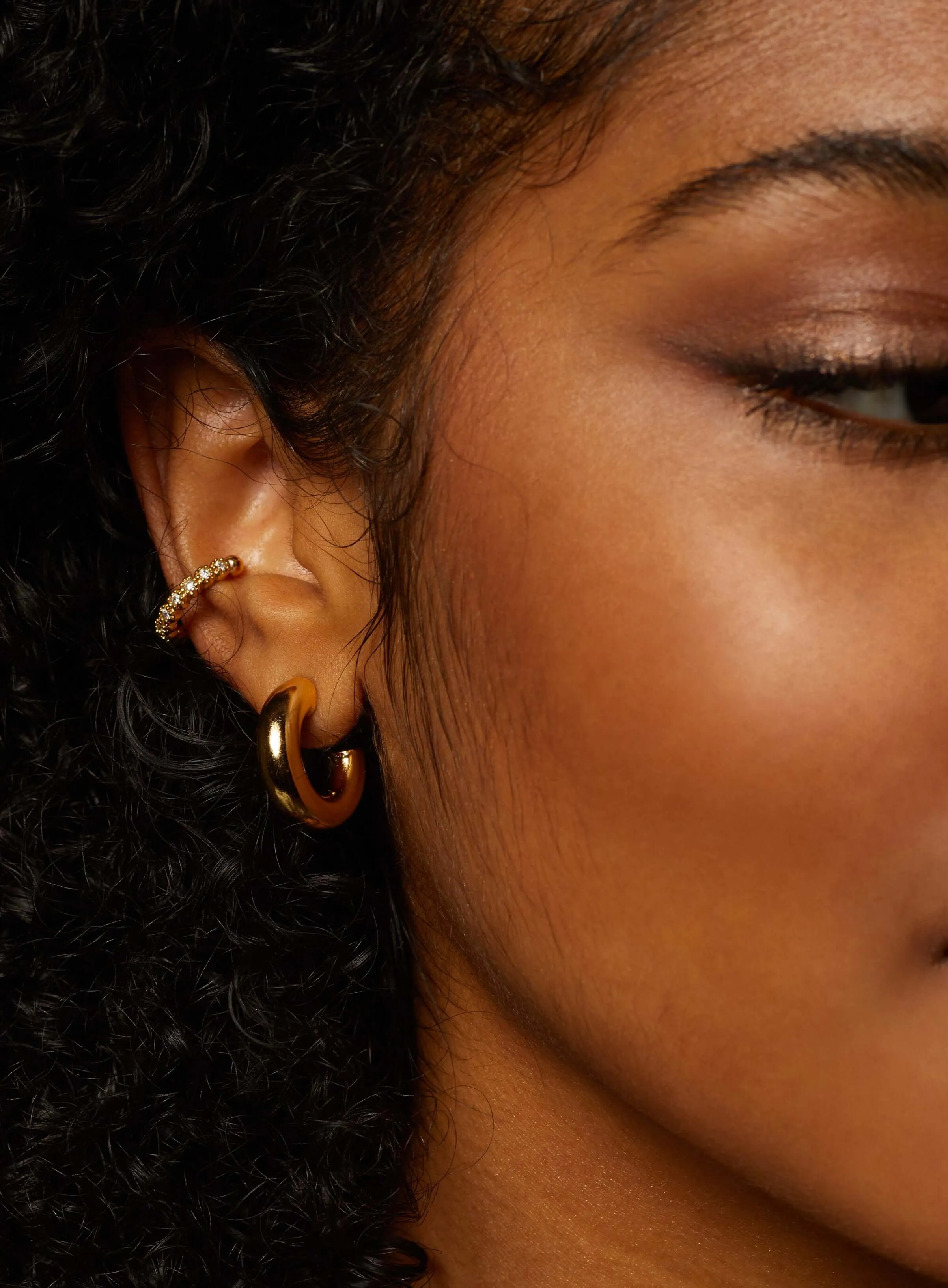 Rumi Hoop in Gold