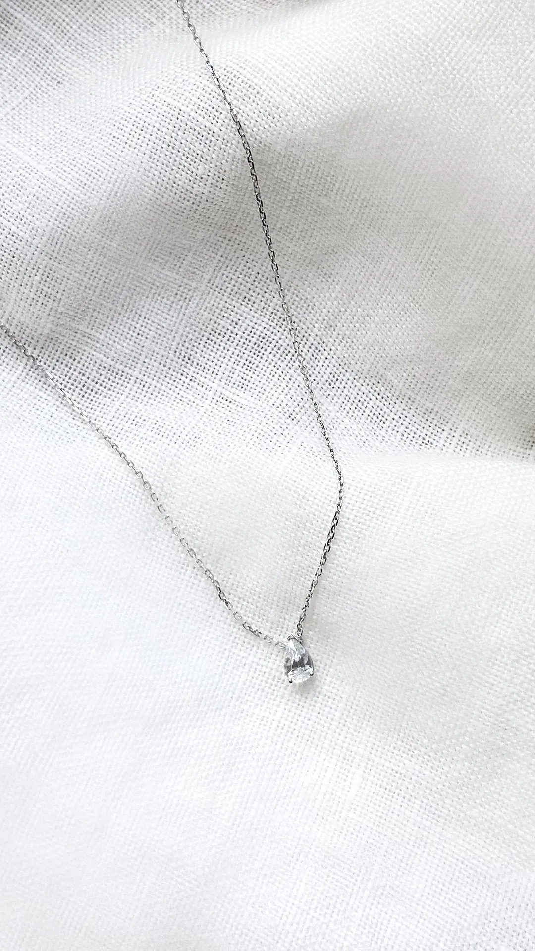 Simone Necklace 0.25ct 18K White Gold