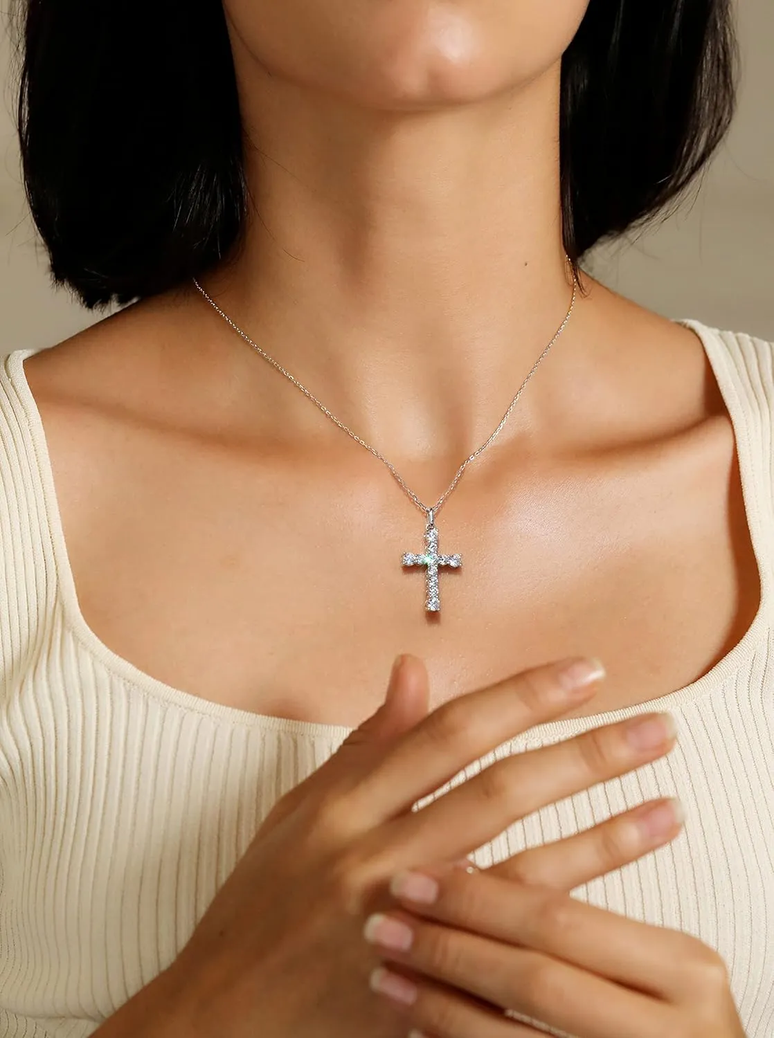 S.Leaf Cross Necklace for Women Gold Diamond Cross Necklaces for Women Sterling Silver Cross Pendant Necklaces for Women Birthday Anniversary