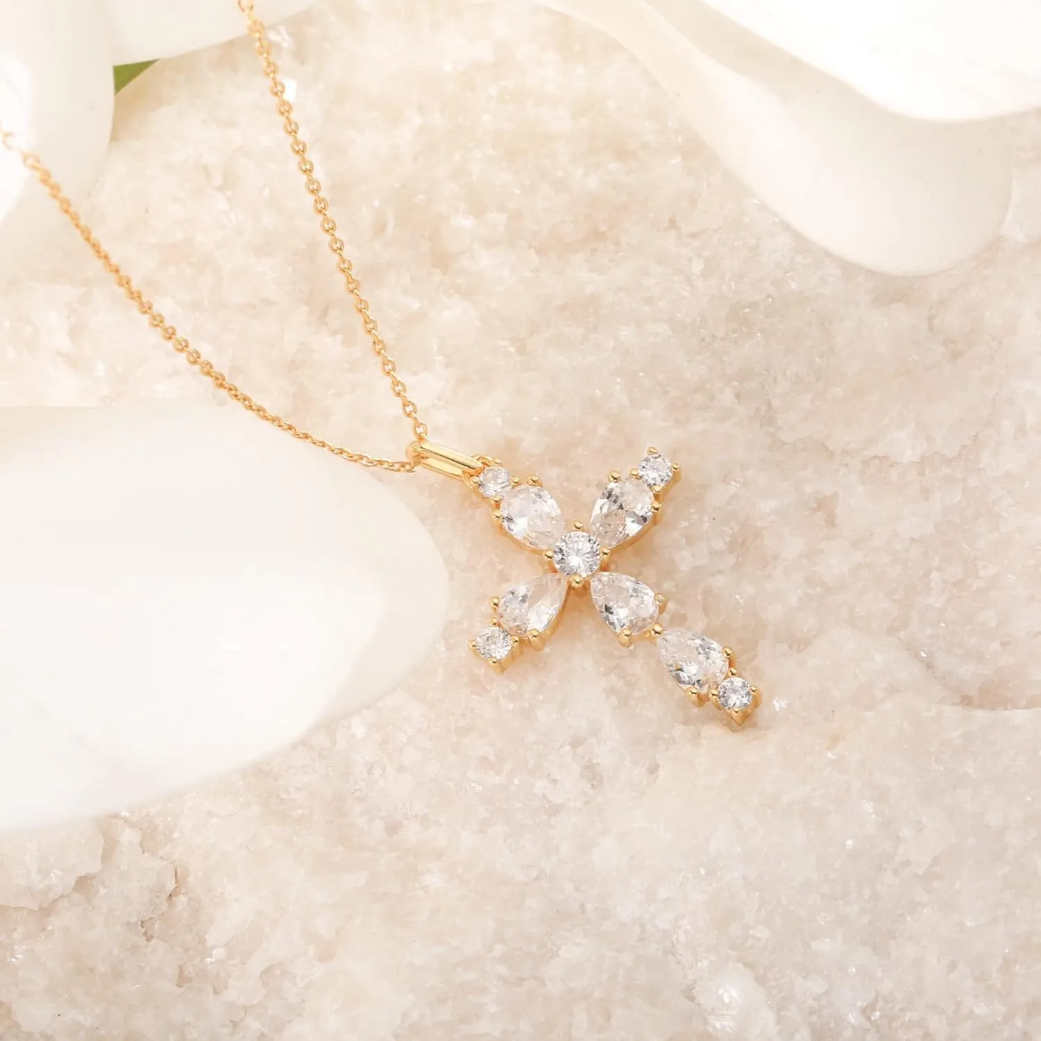 S.Leaf Cross Necklace for Women Gold Diamond Cross Necklaces for Women Sterling Silver Cross Pendant Necklaces for Women Birthday Anniversary