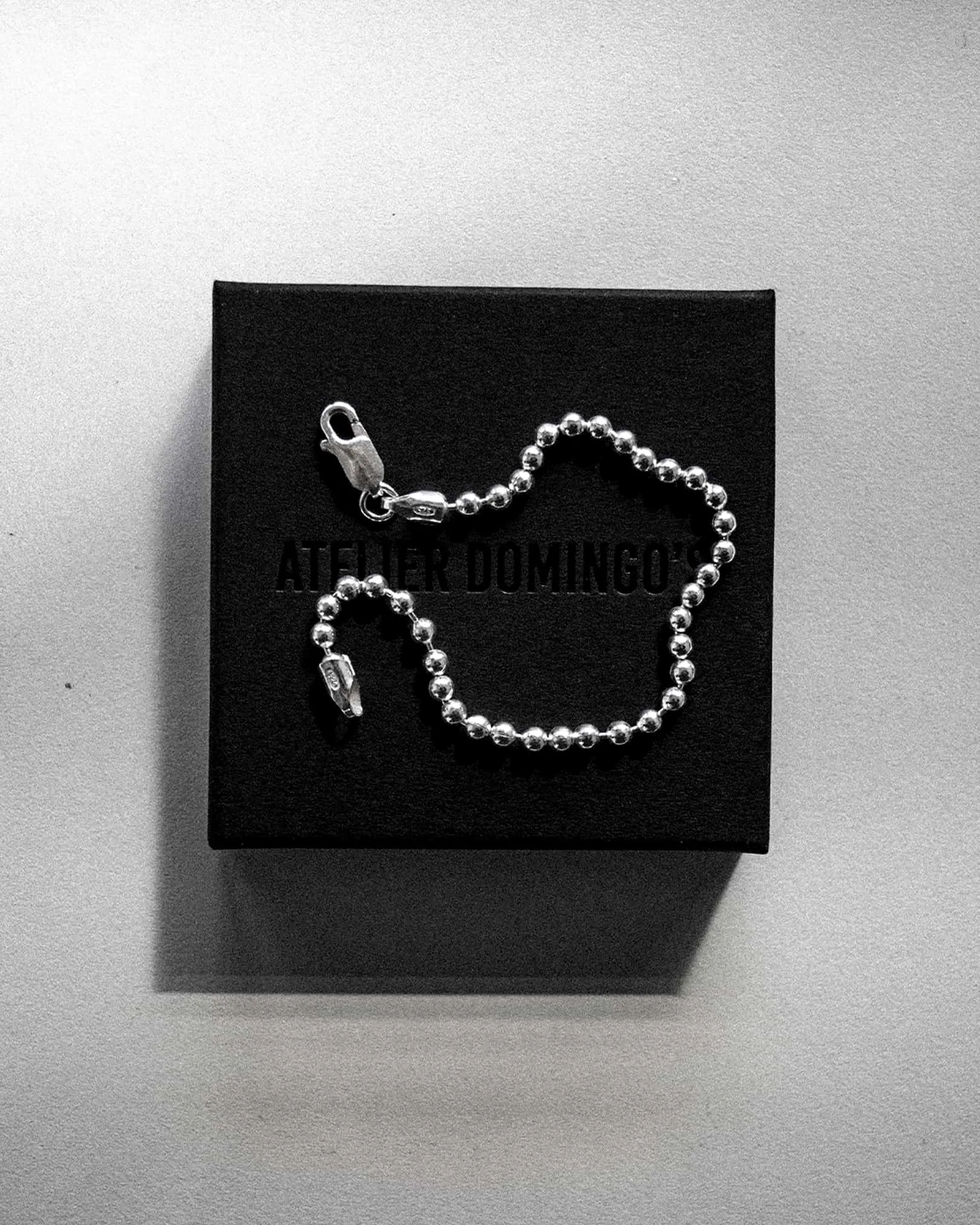 THE BEADS BRACELET