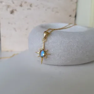 The North Star Labradorite Gold Necklace