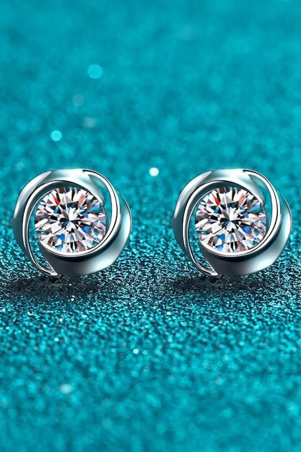 Timeless Design Minimalist Moissanite Stud Earrings