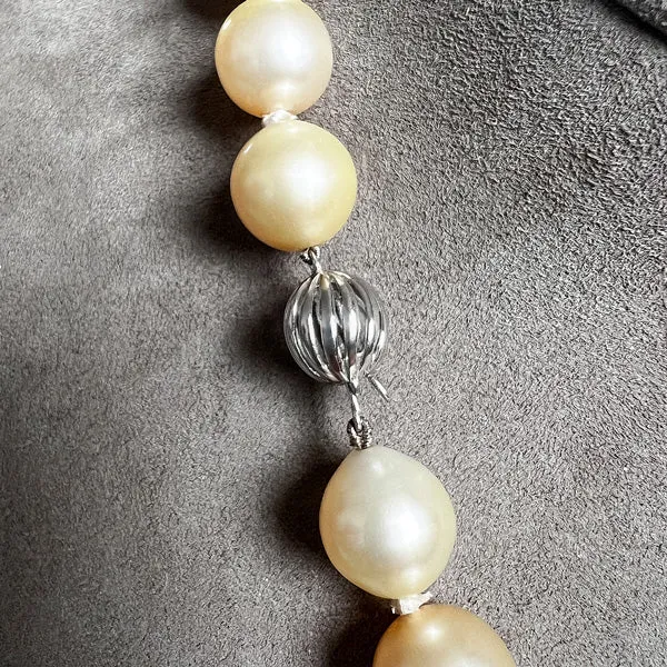 Vintage Light Yellow South Sea Pearl Necklace