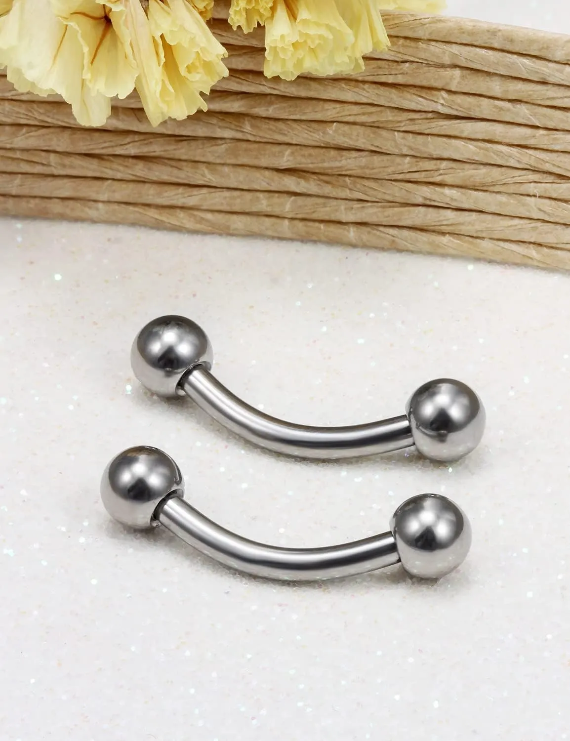 Vsnnsns 14G 16G Eyebrow Piercing Jewelry G23 Titanium Curved Barbell Eyebrow Ring Vertical Labret Lip Jewelry Rook Daith Earrings Piercing Jewelry for Women Men 6mm 8mm 10mm 12mm 14mm 16mm
